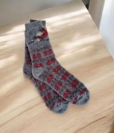 Ullsokker str. 46–48 med dompapmotiv